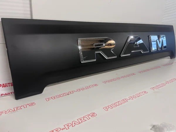 Dodge Ram 1500 tailplate - PICKUP-PARTS